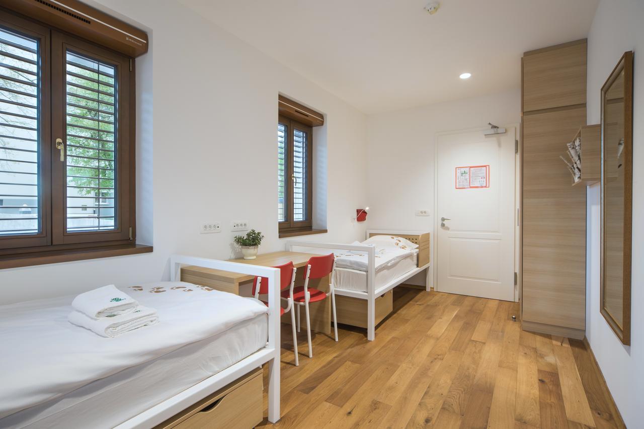 Hostel Bearlog Kocevje Exteriér fotografie