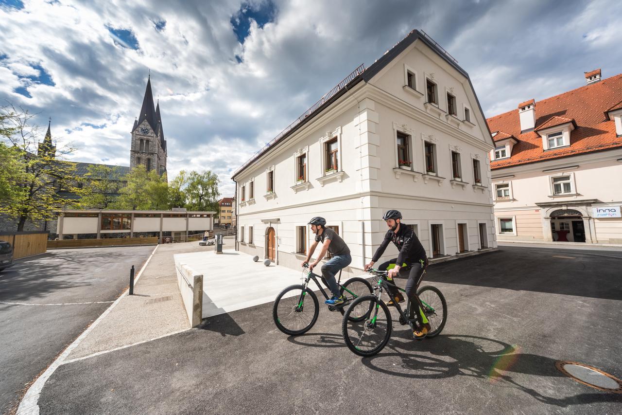Hostel Bearlog Kocevje Exteriér fotografie